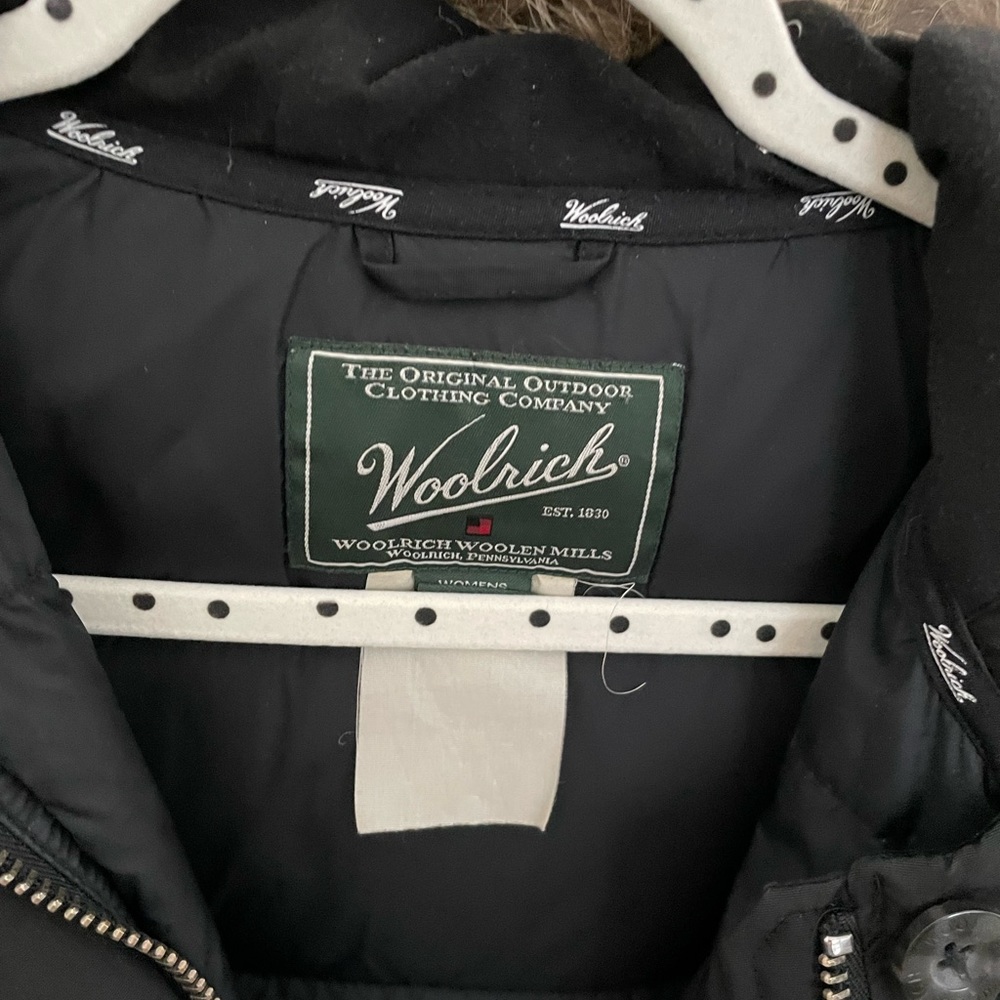 Women’s Black Woolrich Winter Jacket - Picture 4 of 7